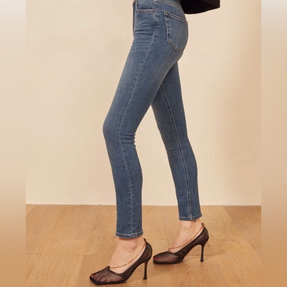 Reformation Harper Midrise Skinny Jean - Picture 4 of 9